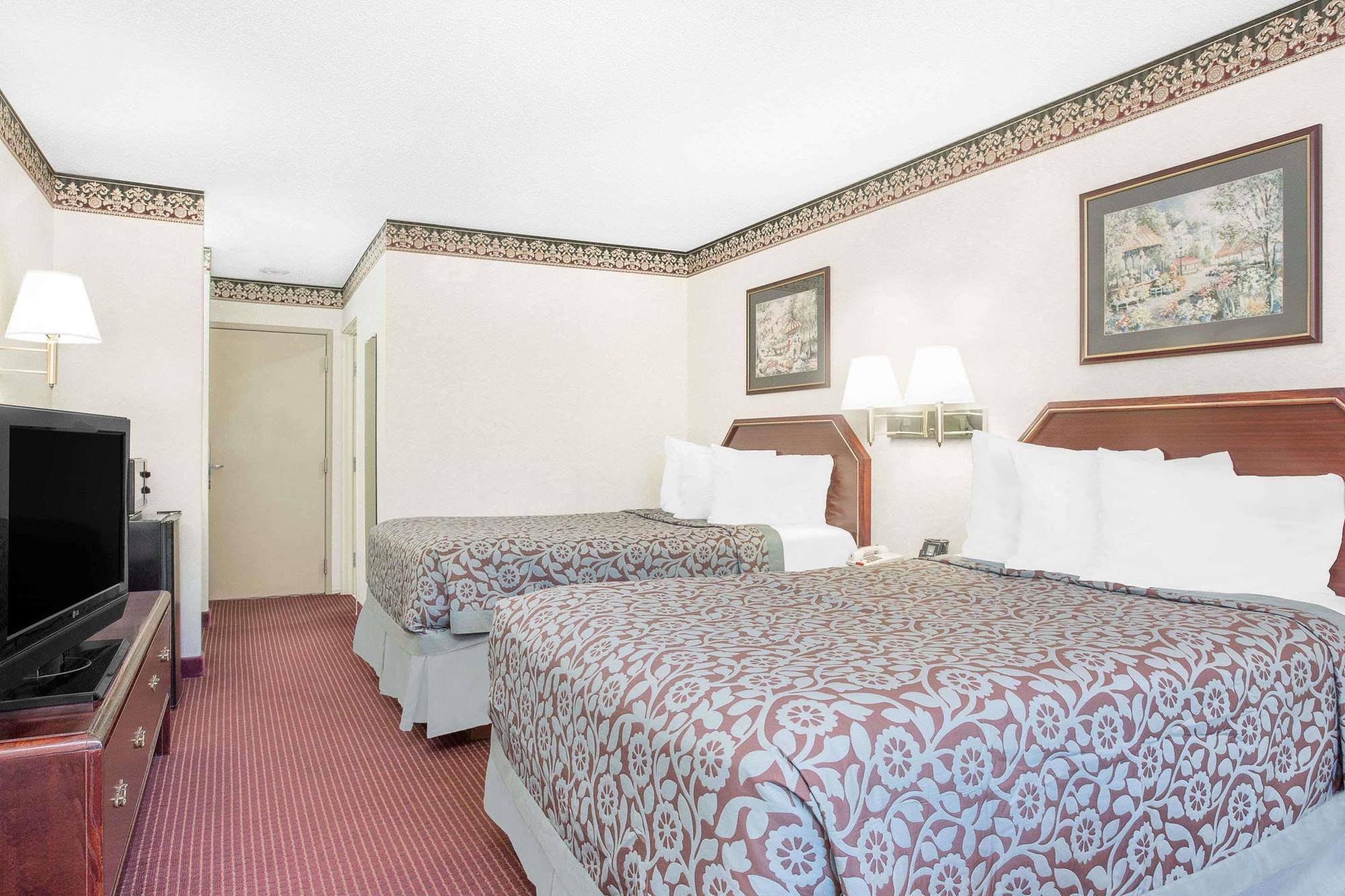 Gray Inn & Suites Εξωτερικό φωτογραφία