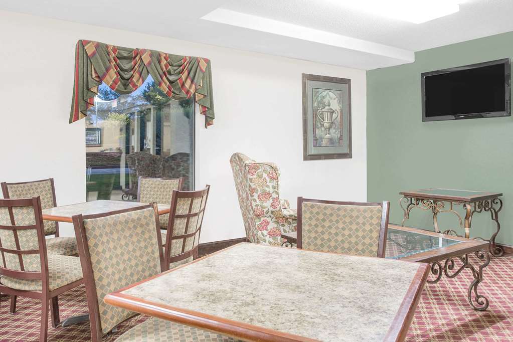 Gray Inn & Suites Εξωτερικό φωτογραφία