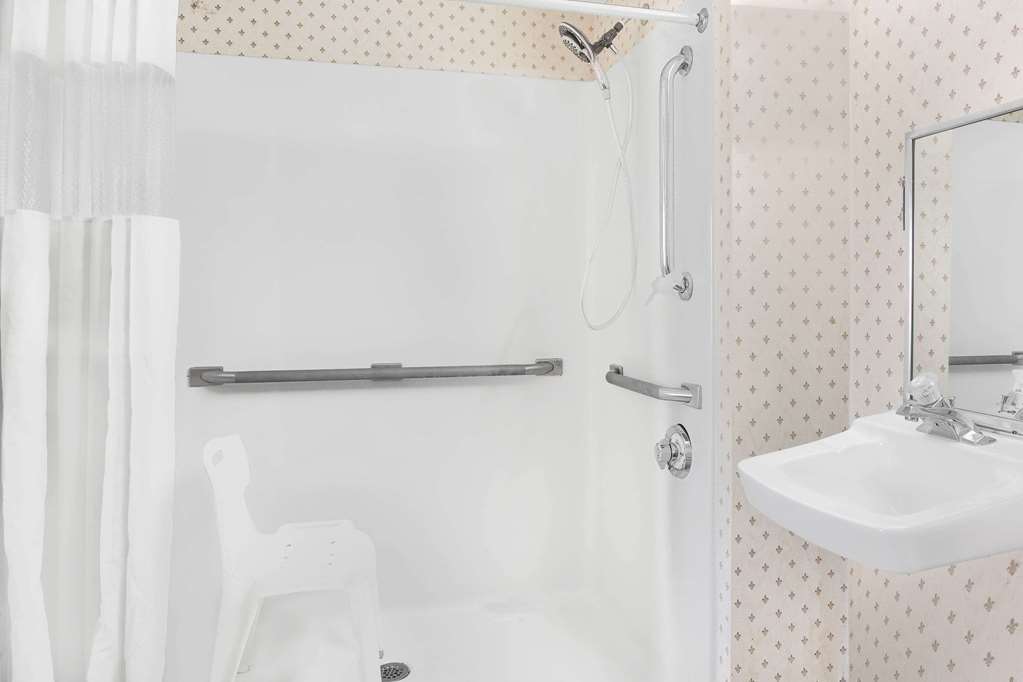 Gray Inn & Suites Εξωτερικό φωτογραφία